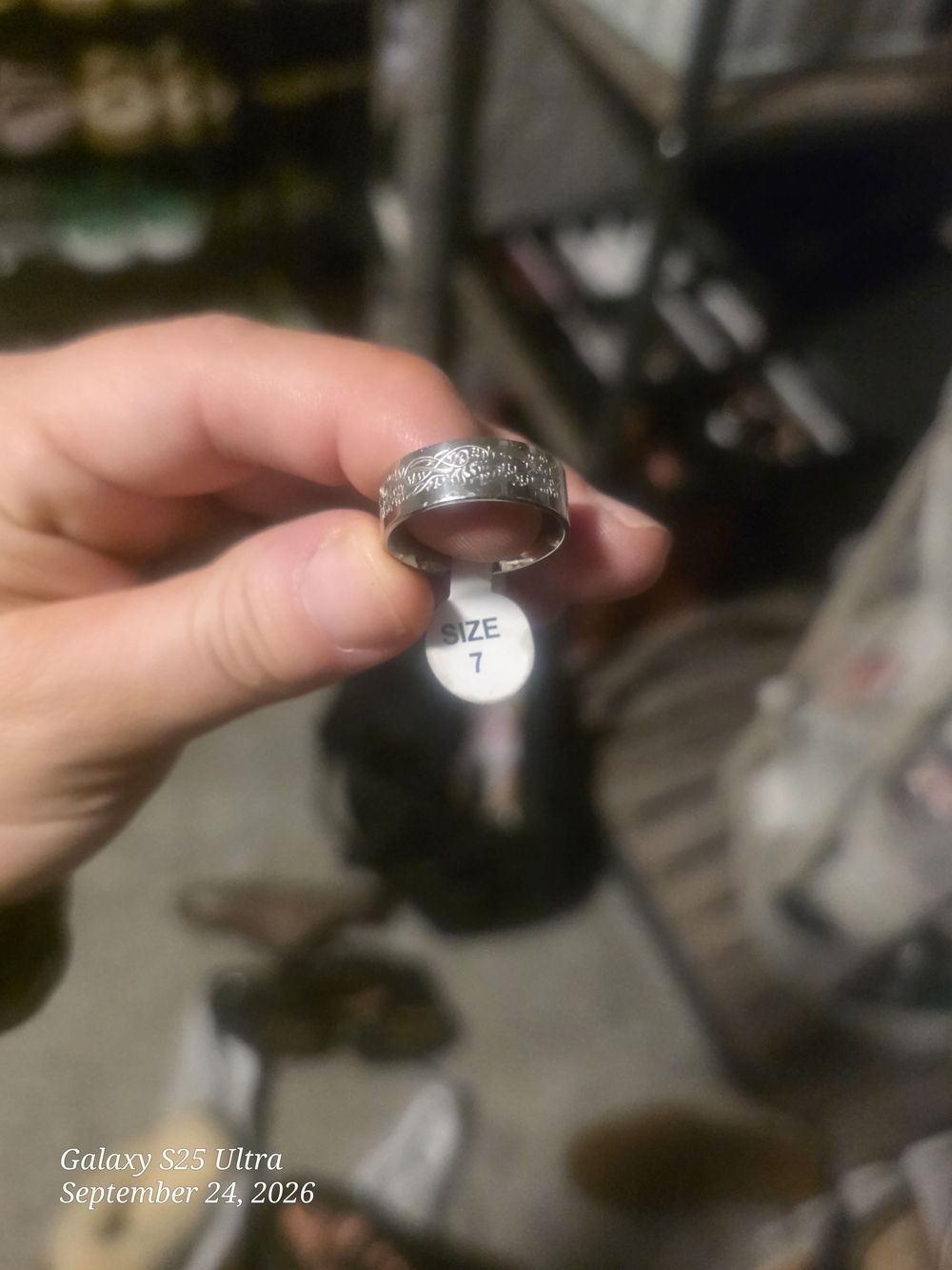 Intricate Floral Silver Band Ring - Size 7